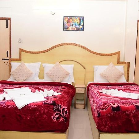 N K F Residency Villa Mysore Eksteriør bilde