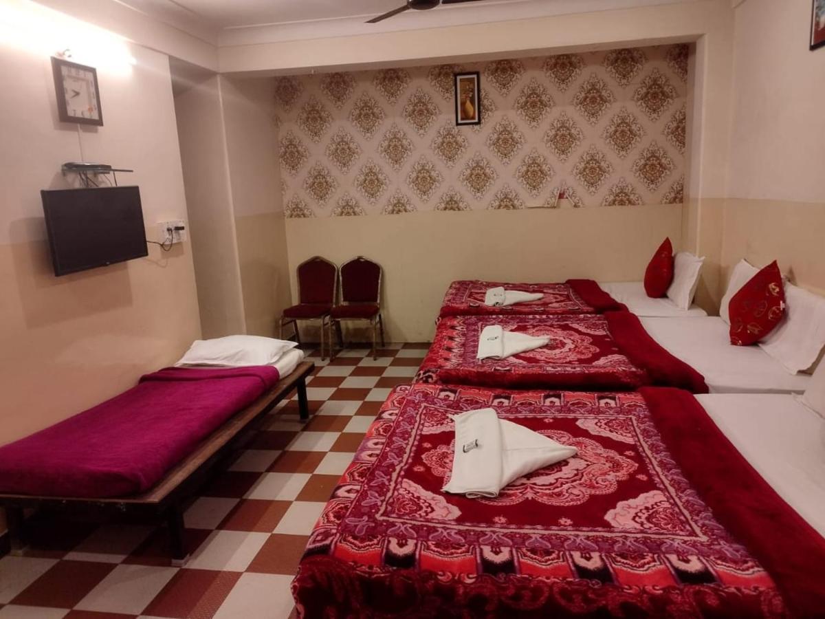 N K F Residency Villa Mysore Eksteriør bilde